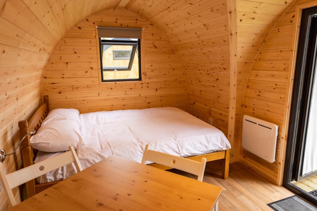 Camping Pods Hedley Wood Holiday Park Bridgerule Extérieur photo